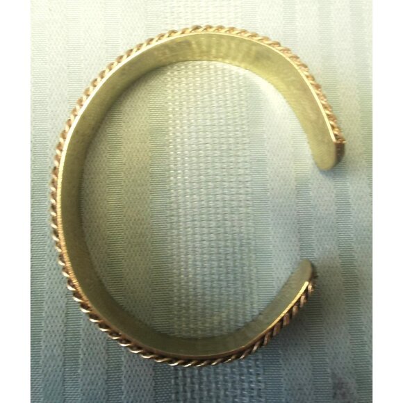 Etched Brass Cuff Bracelet Wide Boho Statement Cuff with Chain Border Vintage - Picture 11 of 11
